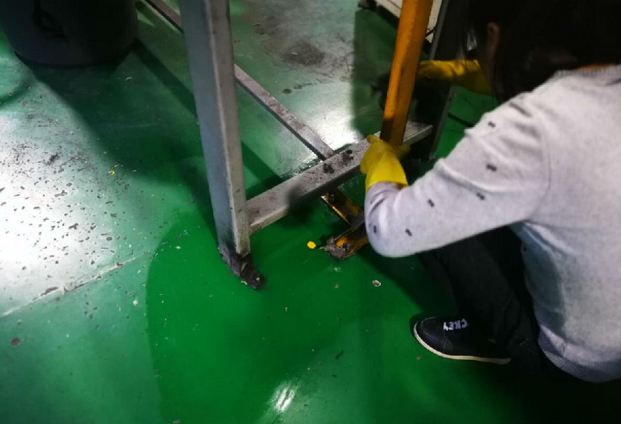 阿克塞工厂保洁清洗案例